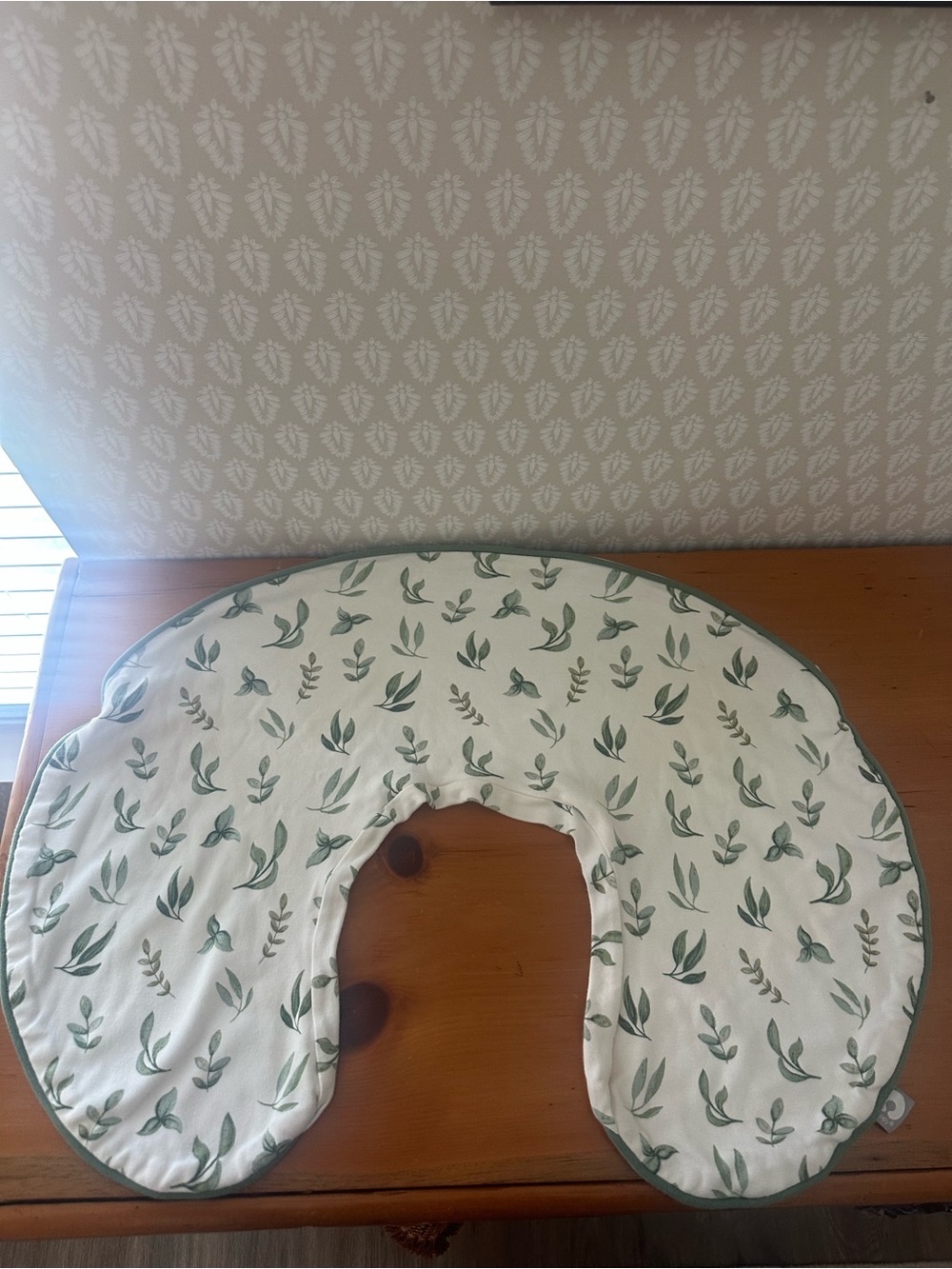 Boppy Nursing Pillow Organic Cotton Cover- Green Leaves